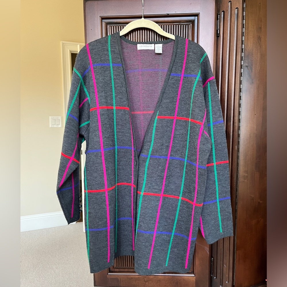 Liz Claiborne Vintage 80's Wool Cashmere Long Grey Sweater
Cardigan - Picture 3 of 14